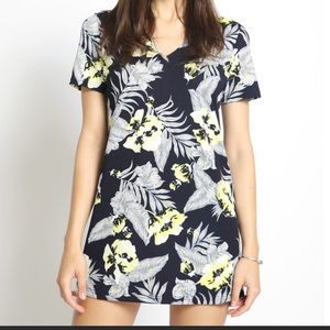 Sans Souci Tropical Floral Shift Dress Beach